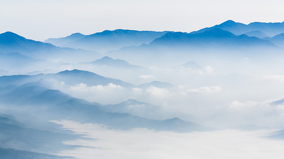 kanto-japan_lake-yamanakako-tanzawa-mountains_landscape-photography_andrew-peacock